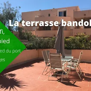  Appartement La Terrasse Bandolaise à Pied, Wifi, Clim, Parking
